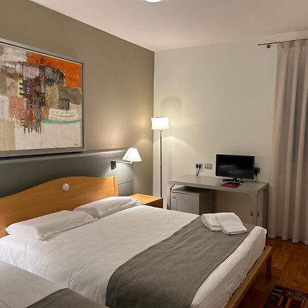 Hotel Centrale Resana Экстерьер фото