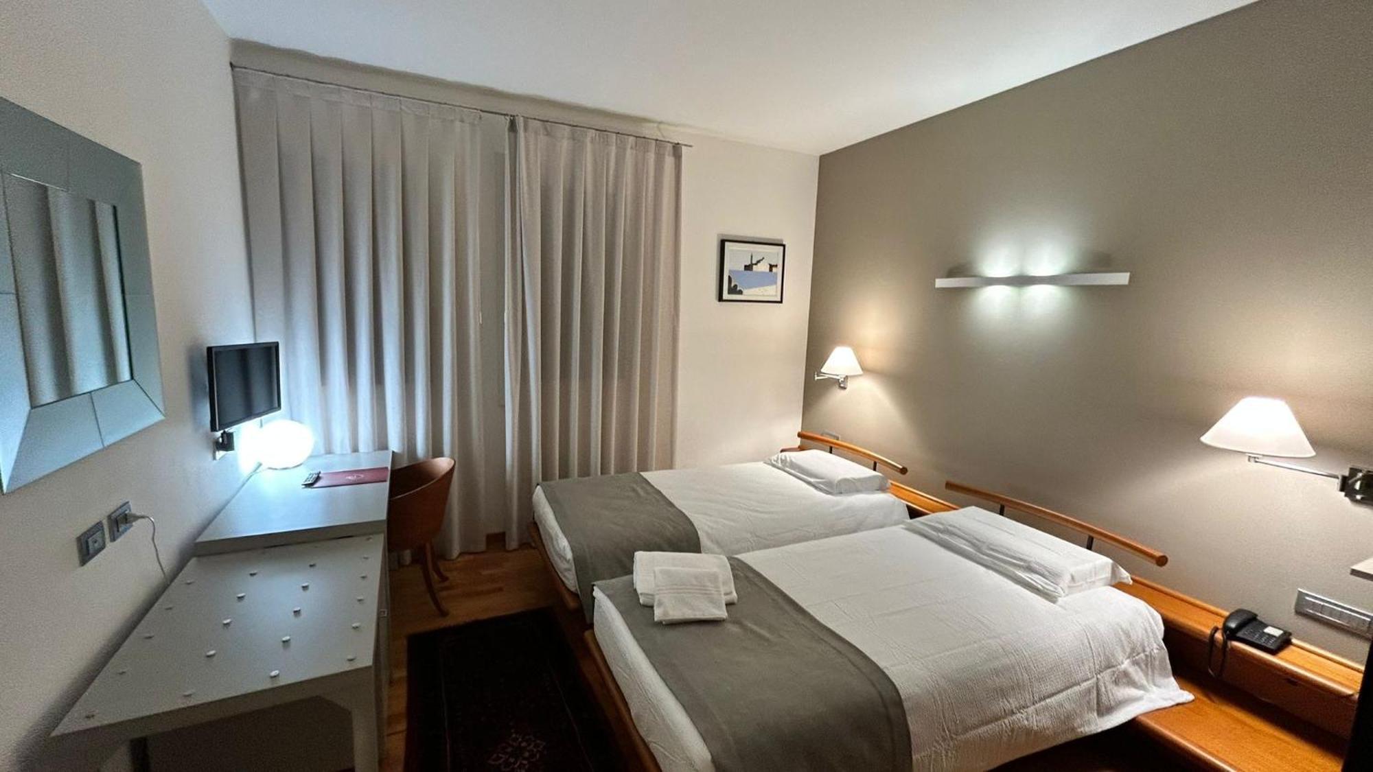 Hotel Centrale Resana Экстерьер фото